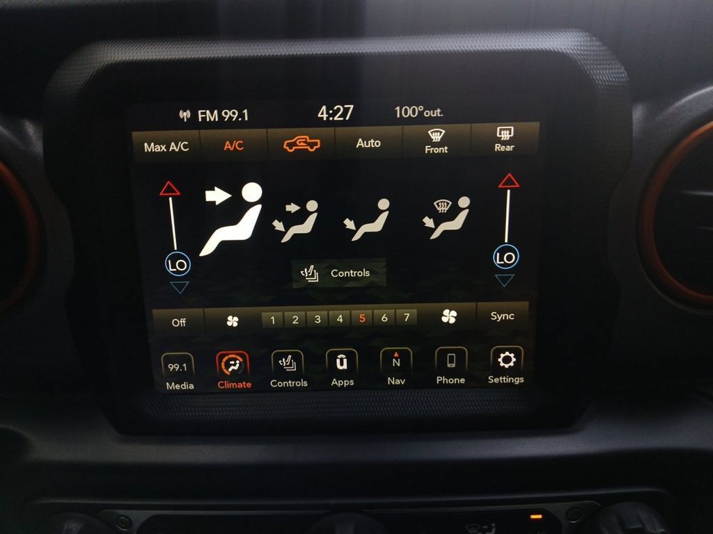 Used 2021 Jeep Gladiator Mojave AWD/4WD image 4
