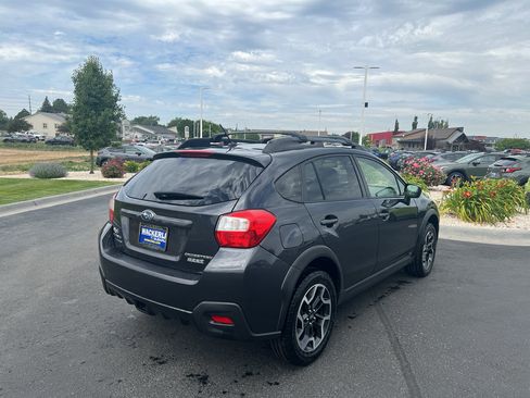 Used 2016 Subaru Crosstrek 2.0i Premium AWD/4WD image 4