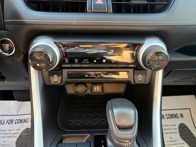 Used 2024 Toyota RAV4 XLE w/ Convenience Package FWD image 18