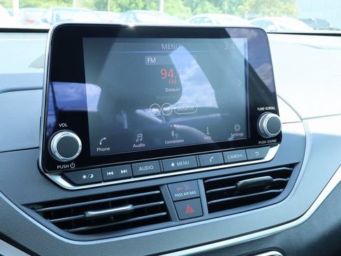 New 2025 Nissan Altima 2.5 SR image 5