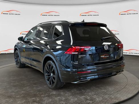 Used 2021 Volkswagen Tiguan SE R-Line AWD/4WD image 8