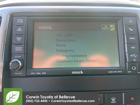 Used 2011 Jeep Grand Cherokee Overland image 21