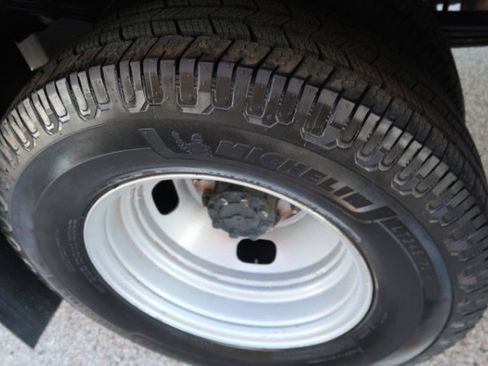 Used 2021 Ford F350 XL w/ Power Equipment Group image 15