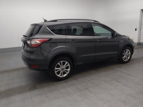 Used 2018 Ford Escape SE w/ SE Sync 3 Package FWD image 10