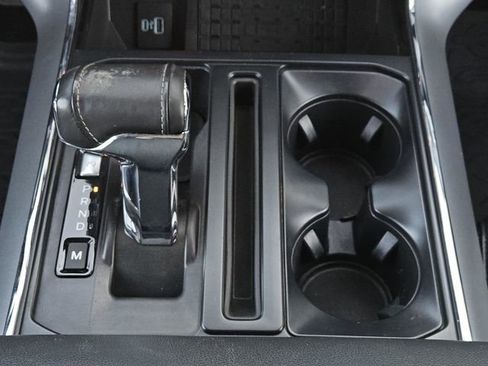 Used 2023 Ford F150 Lariat w/ Equipment Group 502A High image 18