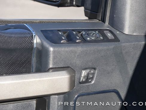 Used 2022 Ford F350 Platinum w/ FX4 Off-Road Package image 26