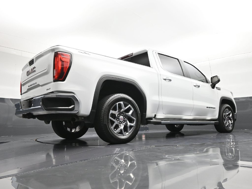 Used 2023 GMC Sierra 1500 SLT w/ SLT Premium Plus Package AWD/4WD image 27