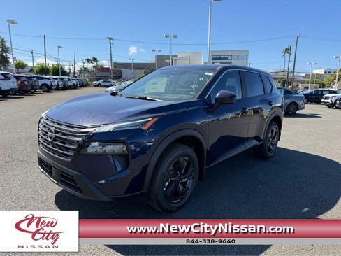 New 2026 Nissan Rogue SV FWD image 1