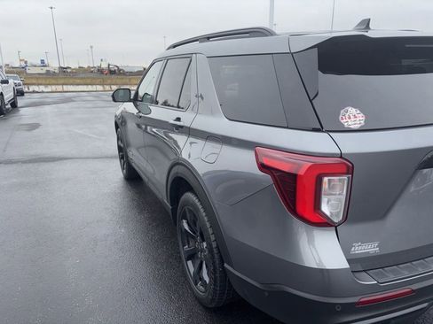 Used 2021 Ford Explorer ST w/ Equipment Group 401A image 8