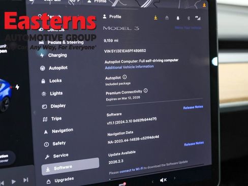 Used 2023 Tesla Model 3 Standard Range image 18