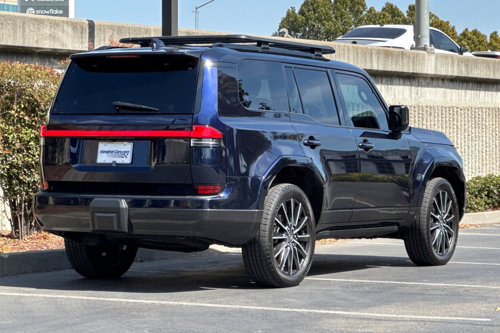 Used 2024 Lexus GX 550 w/ Accessory Package (31) AWD/4WD image 5