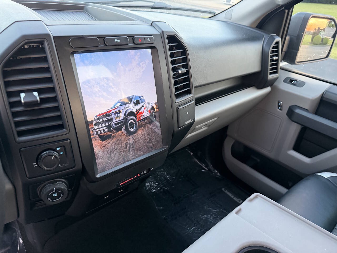 Used 2020 Ford F150 XL w/ Equipment Group 101A Mid RWD image 22
