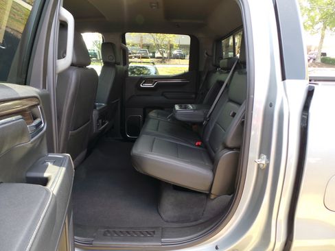 Used 2024 Chevrolet Silverado 1500 RST w/ Convenience Package II AWD/4WD image 36