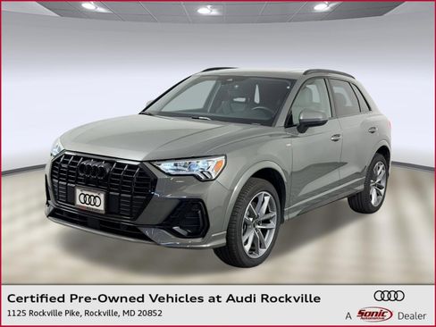 Certified 2022 Audi Q3 2.0T Premium Plus w/ Premium Plus Package AWD/4WD image 1