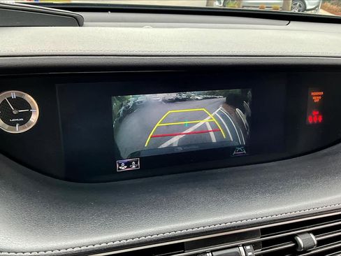 Used 2018 Lexus LS 500 F Sport w/ Accessory Package (Z2) RWD image 27