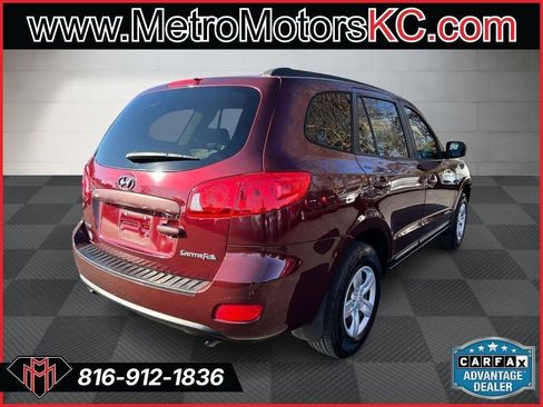 Used 2009 Hyundai Santa Fe GLS image 6
