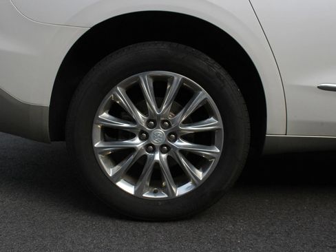 Used 2018 Buick Enclave Premium w/ Experience Buick Package AWD/4WD image 5