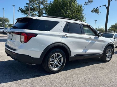 Used 2026 Ford Explorer Active RWD image 7