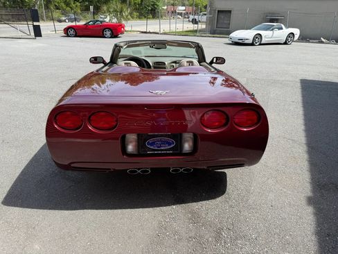 Used 2003 Chevrolet Corvette Convertible w/ Preferred Equipment Group1 image 5
