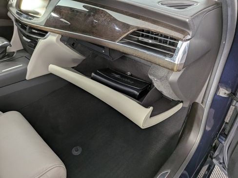 Used 2018 Cadillac CT6 Luxury image 34