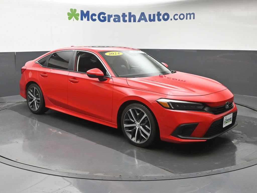 Used 2024 Honda Civic Touring image 2