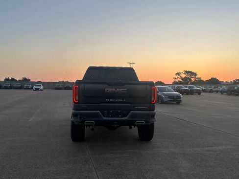 Used 2021 GMC Sierra 1500 Denali w/ Denali Ultimate Package AWD/4WD image 21