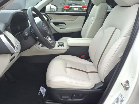 Used 2024 MAZDA CX-90 3.3 Turbo w/ Premium Plus Pkg image 6