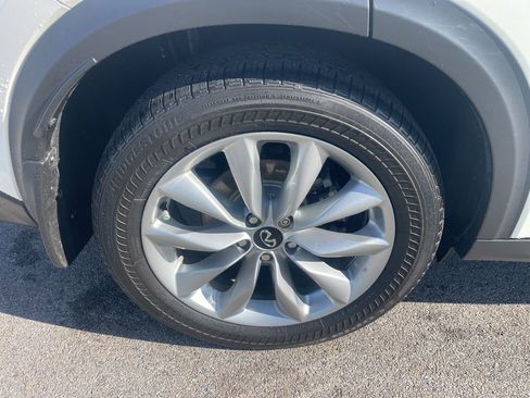 Used 2021 INFINITI QX50 Luxe w/ Cargo Package image 15