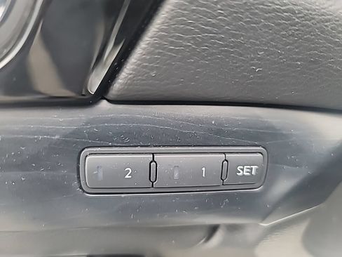 Used 2023 Nissan Maxima Platinum w/ Sport Mat Group FWD image 14