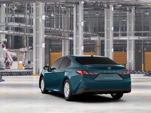 New 2026 Toyota Camry LE FWD image 9