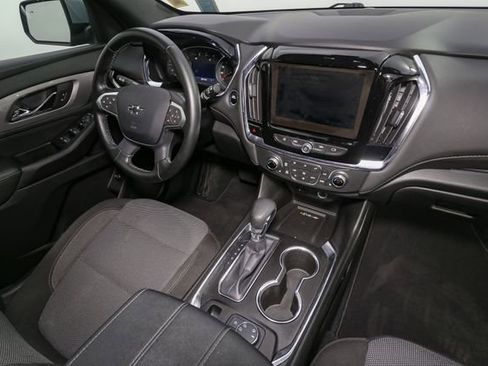 Used 2023 Chevrolet Traverse LT w/ Midnight/Sport Edition AWD/4WD image 18