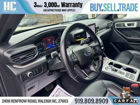 Used 2020 Ford Explorer XLT w/ Equipment Group 202A image 13