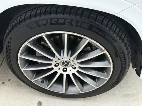 Used 2021 Mercedes-Benz GLE 350 4MATIC image 13