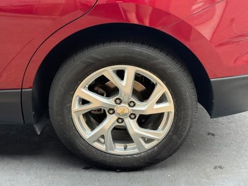 Used 2021 Chevrolet Equinox Premier AWD/4WD image 5