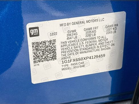 Used 2023 Chevrolet Bolt LT w/ Infotainment Package FWD image 35