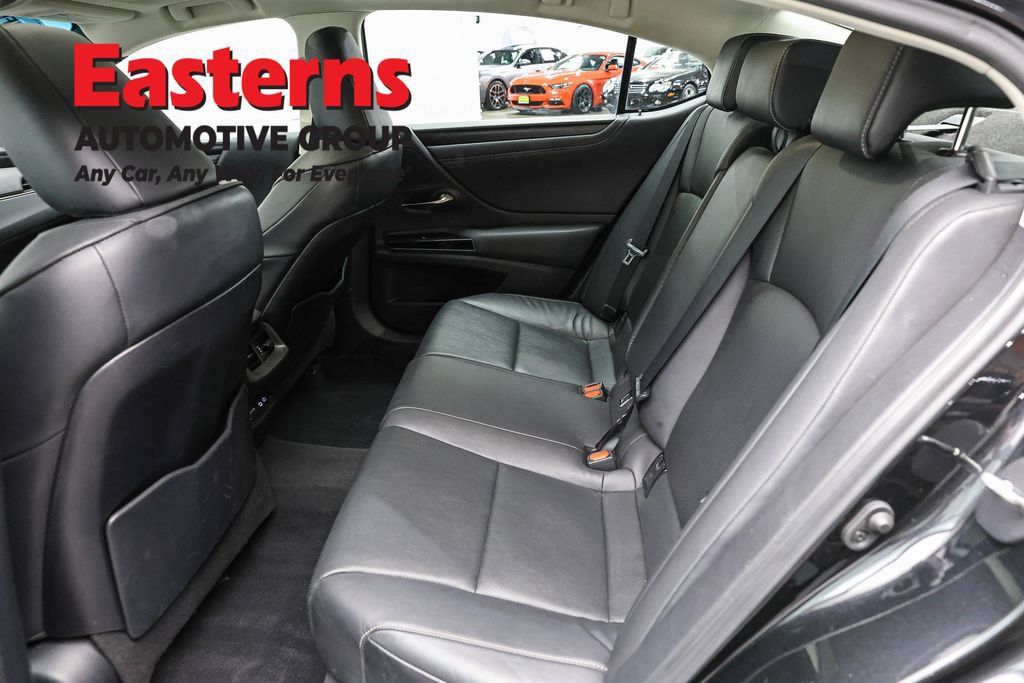Used 2023 Lexus ES 350 w/ Premium Package FWD image 25
