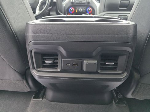 Used 2021 Chevrolet Silverado 1500 LT Trail Boss w/ Convenience Package II image 23