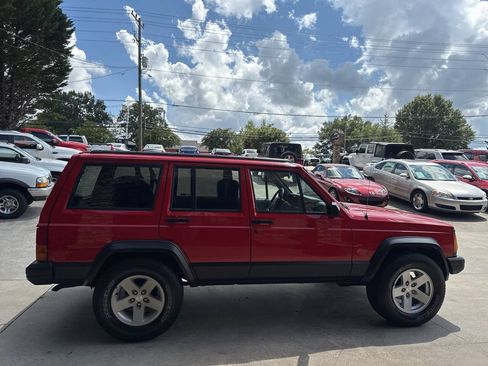 Used 1995 Jeep Cherokee Sport AWD/4WD image 6