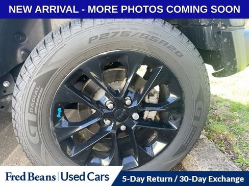 Used 2022 Jeep Wrangler Unlimited Sahara w/ Cold Weather Group image 13