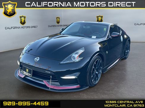 Used 2015 Nissan 370Z NISMO image 1