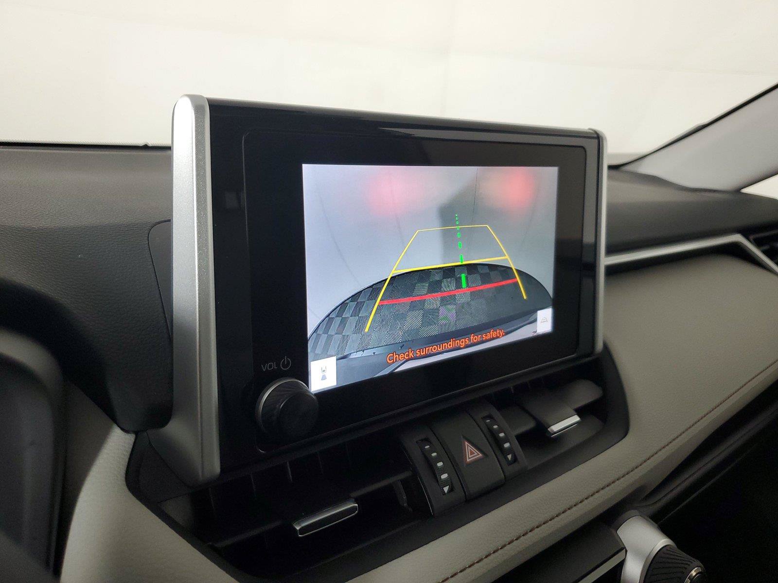 Used 2025 Toyota RAV4 XLE Premium FWD image 29