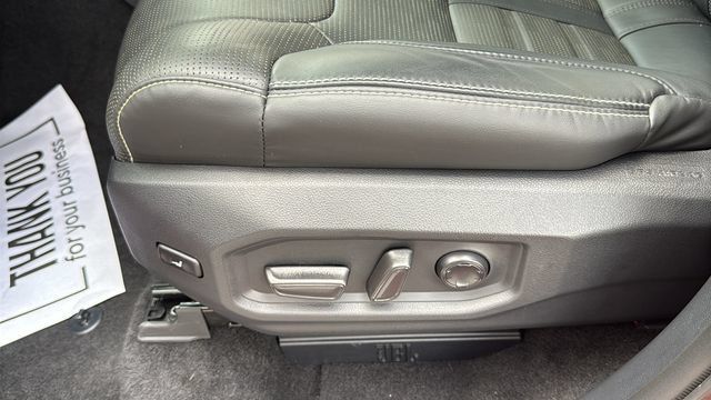 Used 2024 Toyota Tundra Capstone AWD/4WD image 19