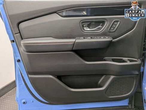 Used 2024 Honda Pilot TrailSport image 8