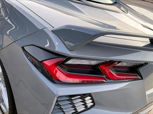 Used 2024 Chevrolet Corvette Stingray Premium Cpe w/ Z51 Performance Package image 25