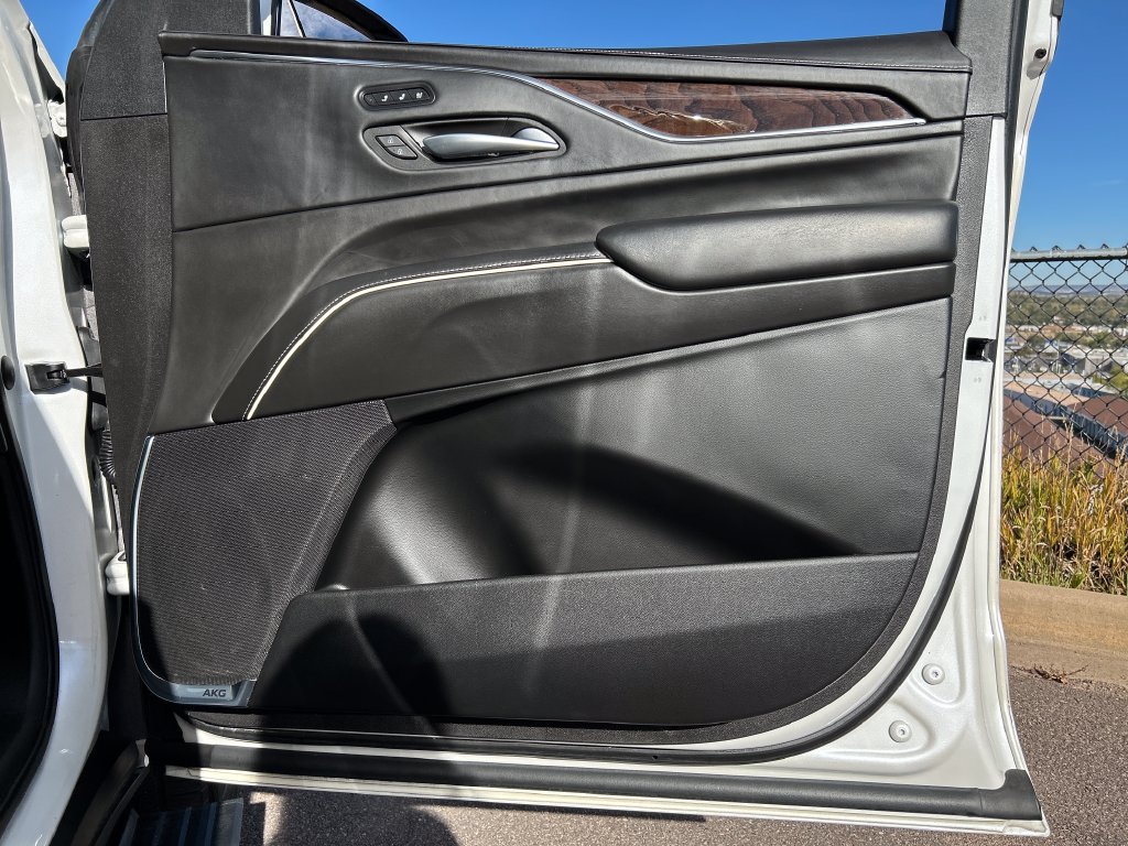 Used 2021 Cadillac Escalade Sport Platinum AWD/4WD image 35