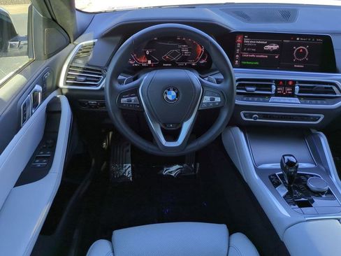 Used 2023 BMW X6 xDrive40i w/ Climate Comfort Package image 16