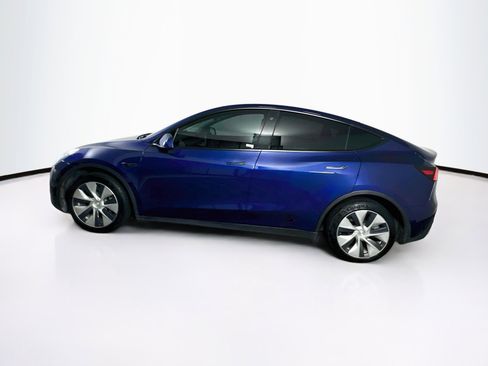Used 2021 Tesla Model Y Long Range AWD/4WD image 4