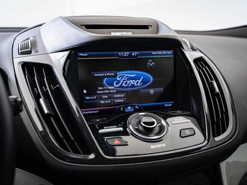 Used 2013 Ford Escape SEL image 28