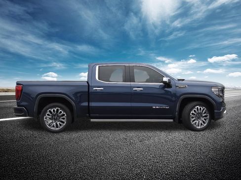 Used 2023 GMC Sierra 1500 Denali Ultimate AWD/4WD image 24