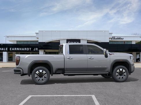 New 2026 GMC Sierra 2500 Denali w/ Denali Reserve Package image 7